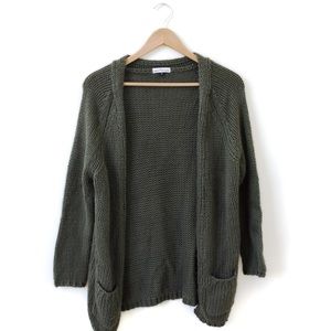 Dainty Hooligan cardigan sweater